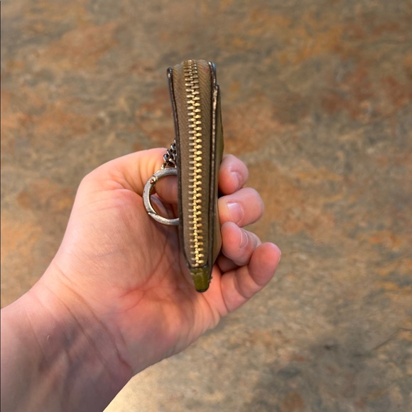 Kate Spade Green Keychain Pouch EUC - Picture 7 of 11